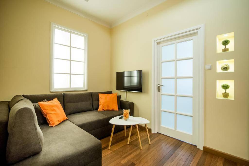 Apartamenty-Mi Happy วอร์ซอ ภายนอก รูปภาพ